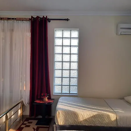 53 فندق مبيت وإفطار 3*